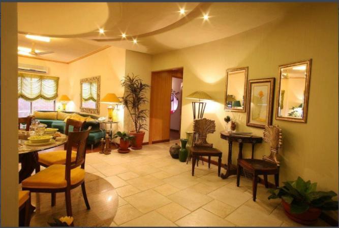 Maisonette Hotel & Apartments ラホール エクステリア 写真